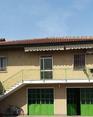 Immobile in asta di 110 m² con 4 locali a Camisano