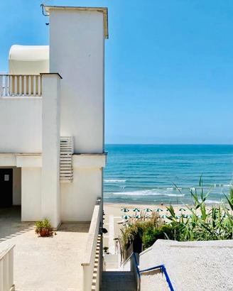 Bilocale 4 posti letto discesa diretta in spiaggia