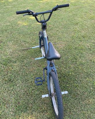Bicicletta BMX