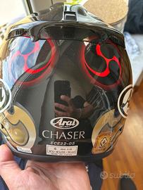 Casco arai chaser