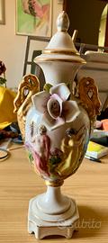 Vaso in ceramica Capodimonte vintage