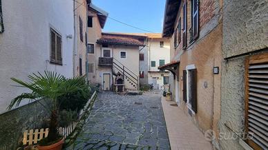Casa indipendente di 166 m² con 4 locali e box aut