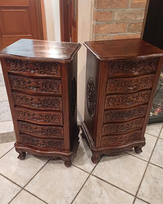 coppia mobili con cassetti in legno 