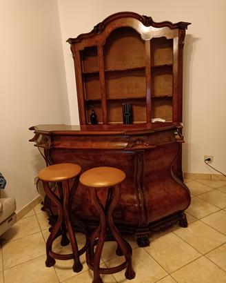 mobile bar con 2 sgabelli