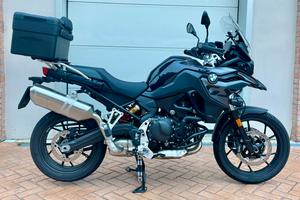 BMW F 800 GS triple black