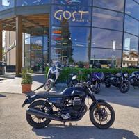 Moto Guzzi V7 III stone
