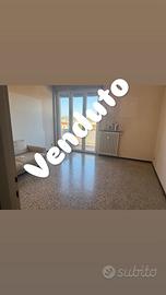 Appartamento trilocale da ristrutturare