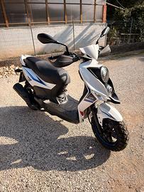 Scooter Sym Crox 125