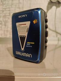 Lettore di audiocassette Sony Walkman WM-EX170