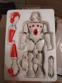giocattolo robot I Micronauti