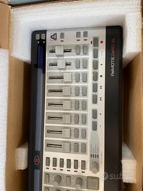 Novation - Remote Zero SL MIDI controller