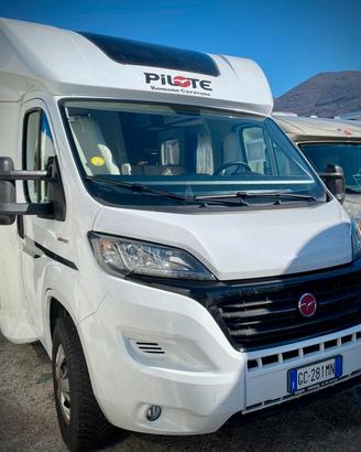 Pilote Semintegrale P706GJ