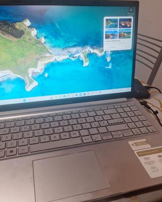 Asus Vivobook F1504ZA