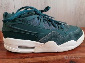 Air Jordan 4 RM 