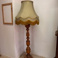 Lampada in noce