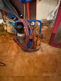 Saldatrice a gas più 2 bombole