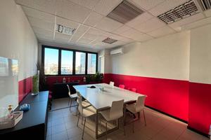 Immobile di 150 m² con 4 locali a Cernusco sul Nav
