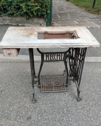 base necchi macchina da cucire