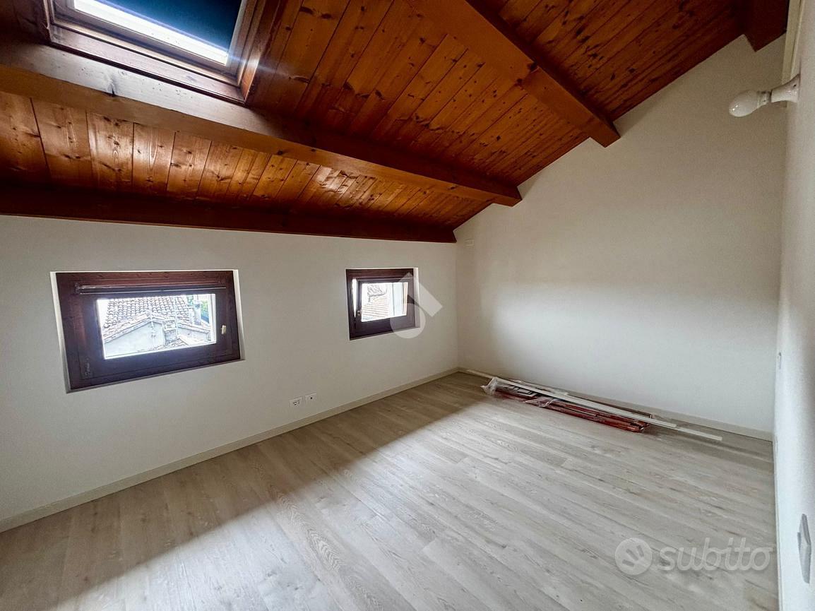 4 LOCALI A PIEVE DI SOLIGO - Vista 2
