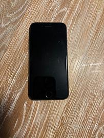 iPhone  8