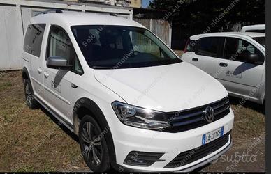 VOLKSWAGEN Caddy 2.0 TDI 122CV 4MOTION Highline