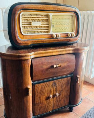 Mobile Bar con Radio e Giradischi