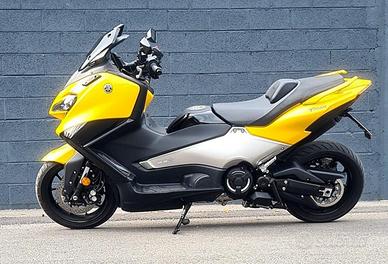 YAMAHA T-Max 560 Standard