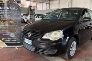 Volkswagen Polo 1.4/75CV 16V 5p. aut. Comfortline