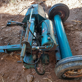 Fresa idraulica interfilare