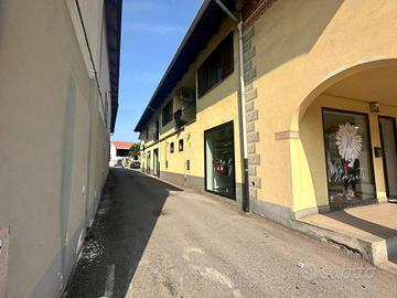 Box / Garage di 17 m² a Caramagna Piemonte