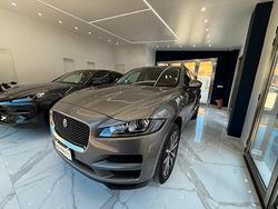 Jaguar F-Pace Jaguar F-Pace 2.0d i4 Portfolio awd 