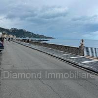Soluzione semindipendente a Giardini Naxos