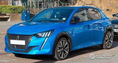 PARTE FRONTALE PEUGEOT 208 2022 #228