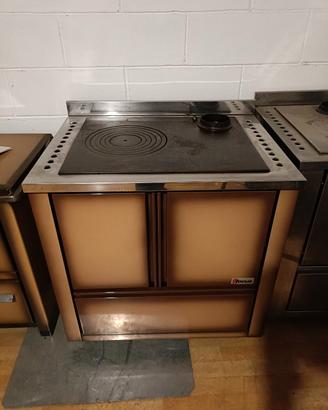 Cucina economica della Focus 