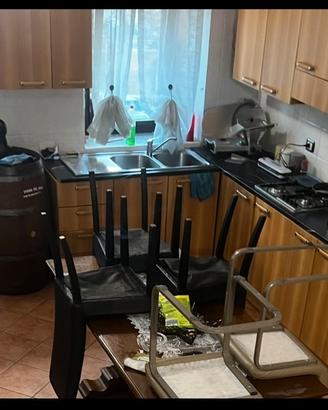Cucina senza colonna frigo
