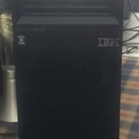 Server IBM System X 3300 M4