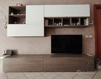 Mobile a parete componibile