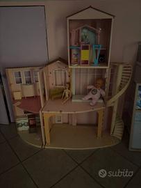 Camper di Barbie più casa di Barbie 