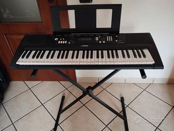 Tastiera Yamaha ez-220