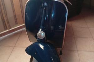 Vespa 50 d’epoca.