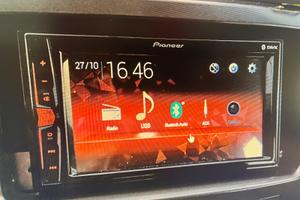 Pioneer MVH-A210BT 2DIN autoradio touch 6,2”