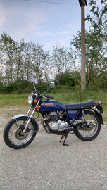 Honda 400 Four SS. conservata