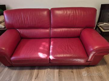 Divano pelle rosso