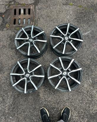Cerchi originali diamantati Renault Clio