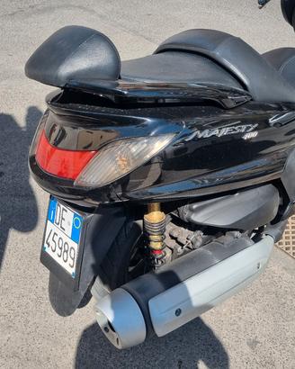 Yamaha majesty 400