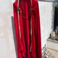 Mantello rosso - Velluto - Rifiniture oro - 117 cm