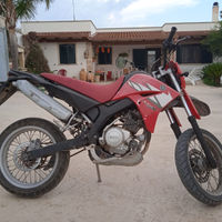 YAMAHA XT 125 X, 2005, 4 tempi