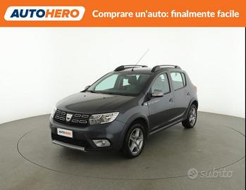 DACIA Sandero RJ87660