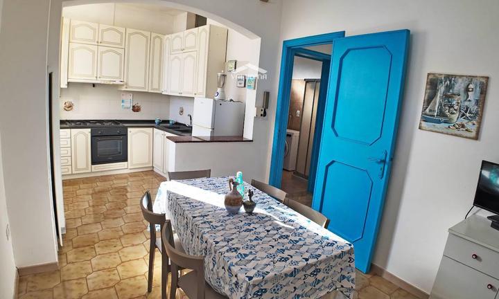 Luminoso appartamento vista mare al primo piano