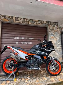 Ktm smt 890